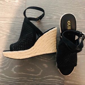 NEW GUESS wedges